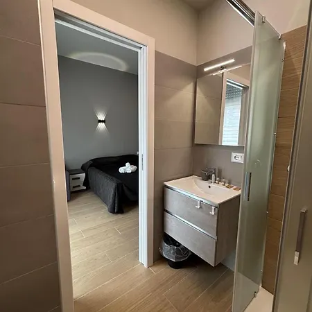 Amati Policlinic Apartamento