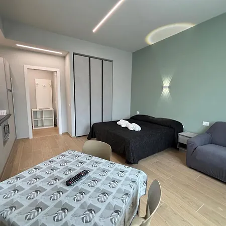 Amati Policlinic Apartamento *
