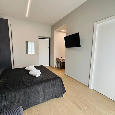 Amati Policlinic Apartamento Monza